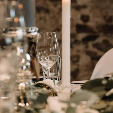 Steinthron فندق Kalwang