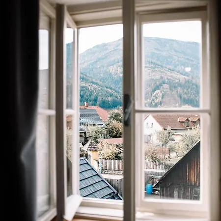 ホテル Steinthron