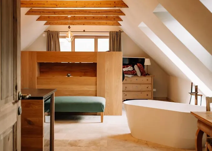 Steinthron Hotel Kalwang