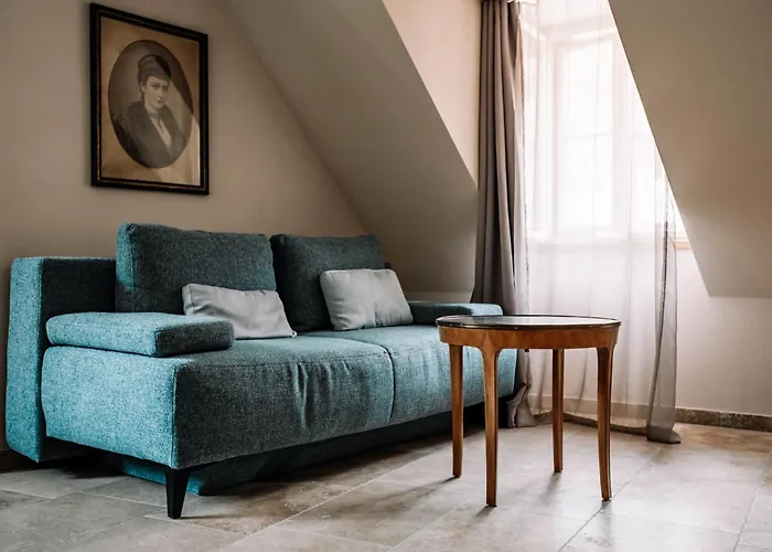 Steinthron Hotel Kalwang